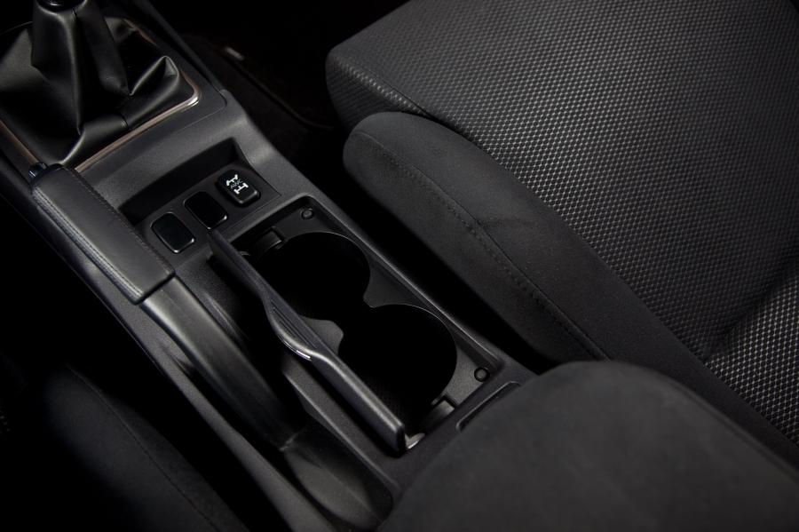  Mitsubishi Lancer Evolution X GSR 2012 года  (фото 3 из 18)